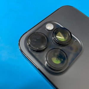 iPhone14Proカメラレンズ破損レンズ交換| 千葉県印西市小林北| カメラレンズ修理も即日お渡しで修理対応しております‼︎