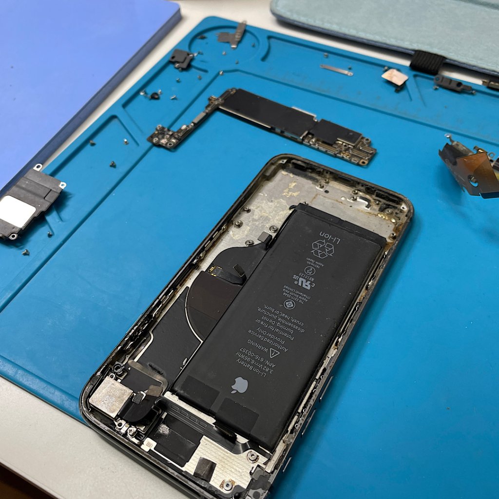 iPhone SE2 水没修理| 利根町八幡台| ご予約無しの飛び込み対応致します!