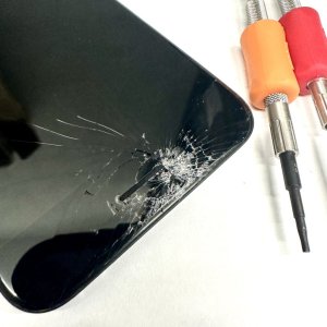 iPhone8 パネル交換