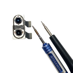 iPhoneXS アウトカメラ修理