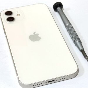 iPhone12 バッテリー交換