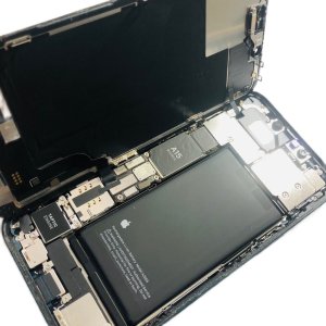 iPhone13 バッテリー交換