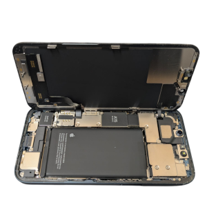 iPhone13 バッテリー交換