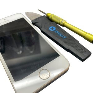 【画面割れ】iPhoneSE 液晶交換