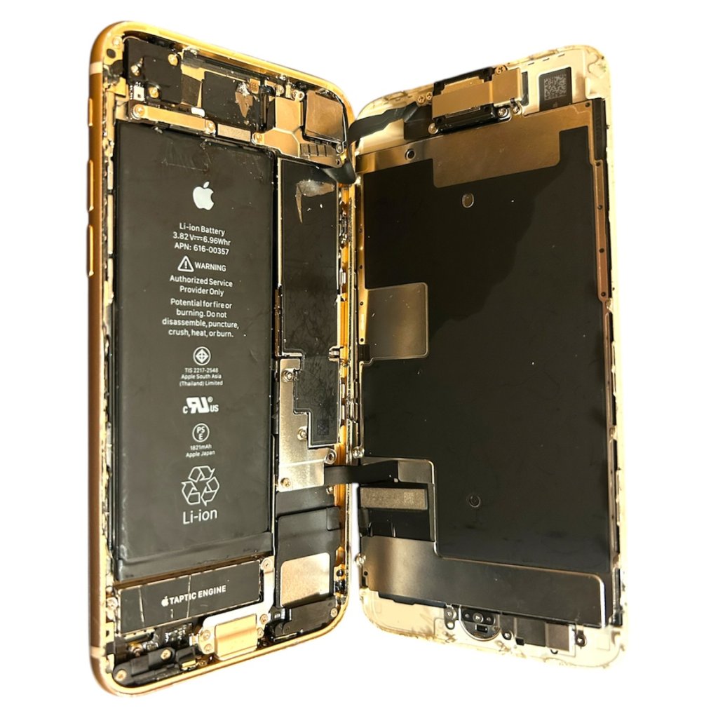 iPhone8 水没修理
