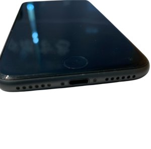 iPhone SE（第2世代）