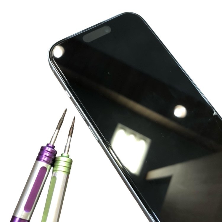 iPhone15 音量ボタン修理