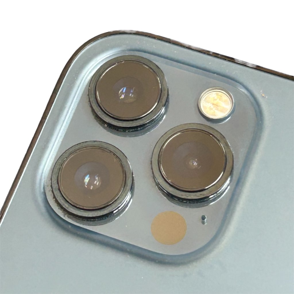 iPhone12ProMax アウトカメラ修理
