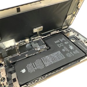 iPhoneXS バッテリー交換