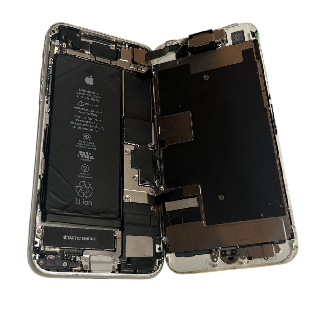 iPhone8 水没修理