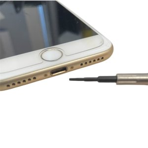 iPhoneSE2　ライトニング修理