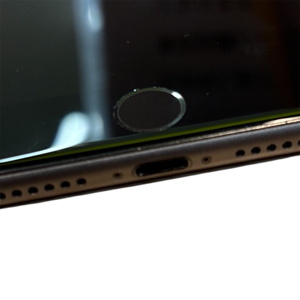 iPhone8 ライトニング交換修理