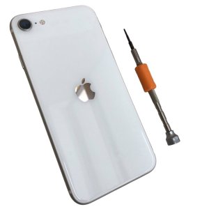 iPhoneSE2 アウトカメラ修理