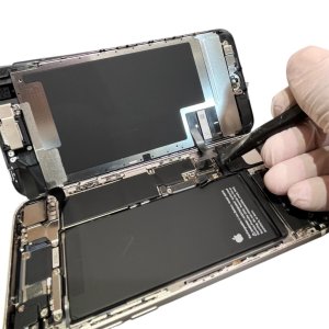 iPhoneSE3【アイフォンSE3】バッテリー交換