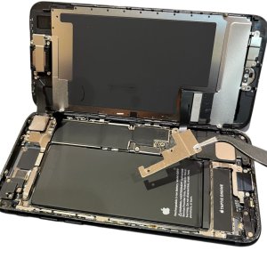 iPhoneSE3 【アイフォンSE3】 バッテリー交換