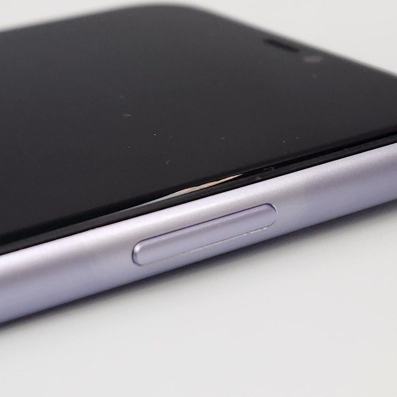 【iPhone11 バッテリー交換】バッテリー膨張で画面が浮いた!|伊勢崎市今泉町