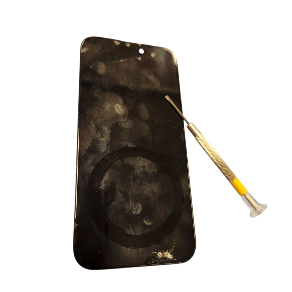 【iPhone15ProMax 液晶交換】画面にひび割れと縦線がでてしまった..急なトラブルにも対応致します!| 別海町別海宮舞町