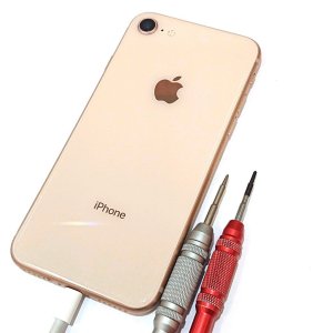 iPhone8 バッテリー交換