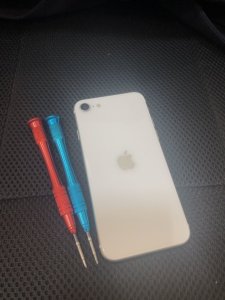 iPhone SE2 バッテリー交換