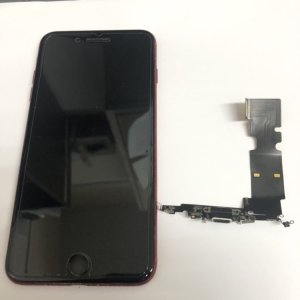 iPhone8Plus ライトニング 交換 修理