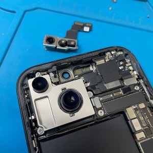 iPhone15 インカメラ不良 フロントカメラ交換|我孫子市青山台|充電口交換も即日お渡しで修理対応しております‼︎