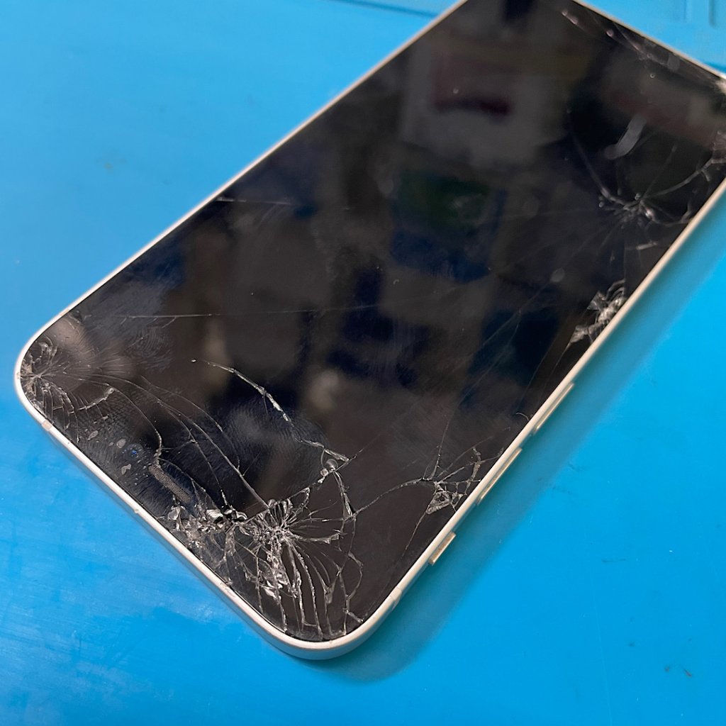 iPhone13mini 転倒破損 液晶交換| 我孫子市並木| 液晶交換も即日対応しております!
