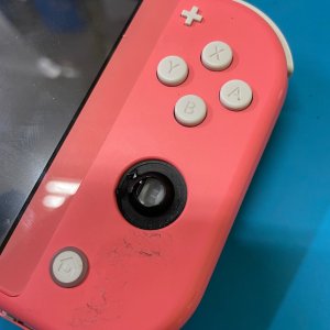 Nintendo Switch liteアナログスティック交換修理| 印西市大森| ご予約にて即日対応!