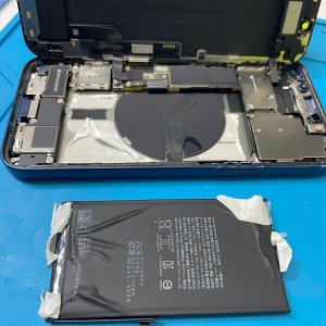 iPhone12  バッテリー交換| 取手市桜が丘| バッテリー交換も即日お渡しで修理対応しております‼︎