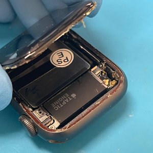Apple Watch 電池交換| 龍ケ崎市小柴| アップルウォッチのバッテリー交換もお任せください!