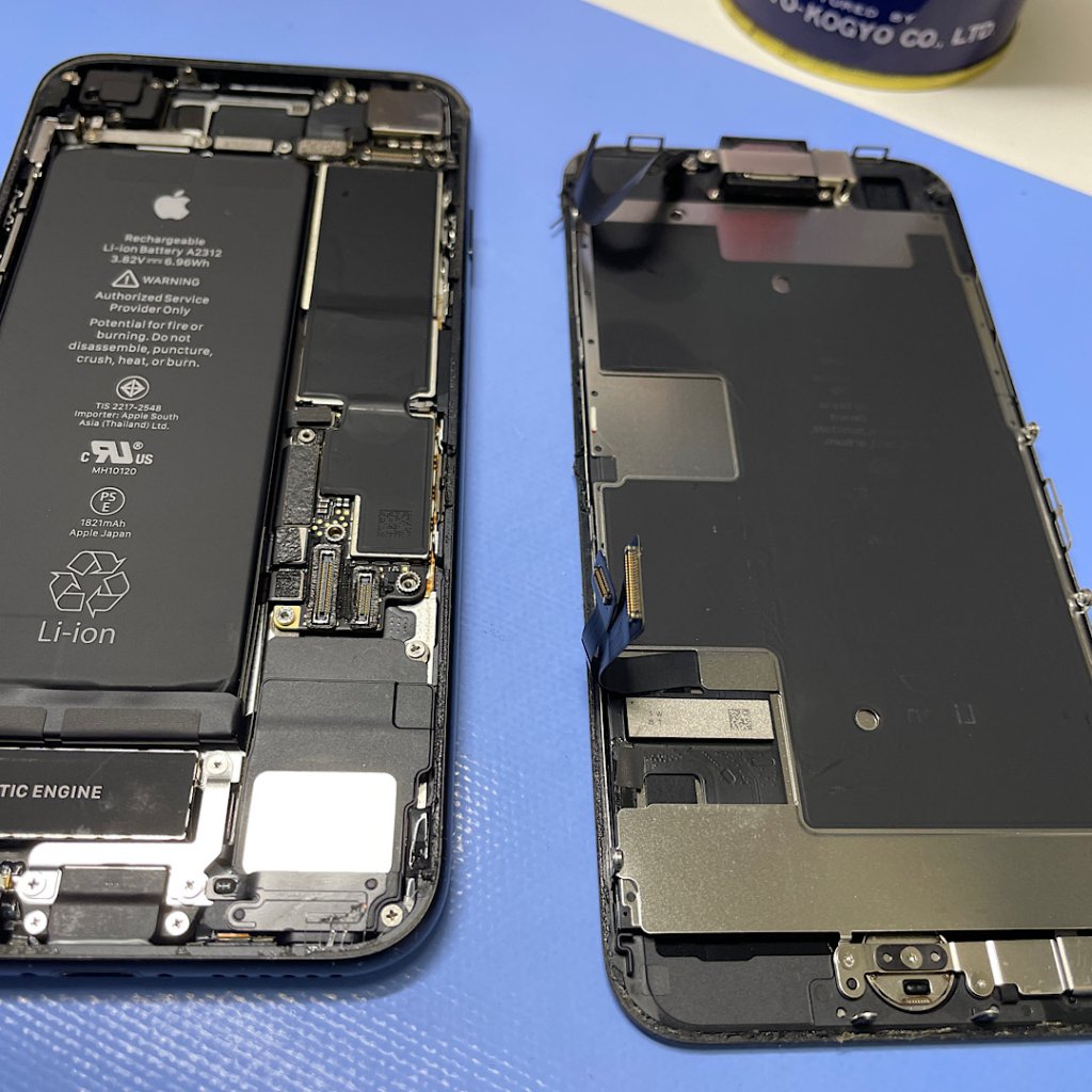 iPhoneSE2 パネル交換修理| 守谷市百合ヶ丘| パネル交換修理も即日対応致します!