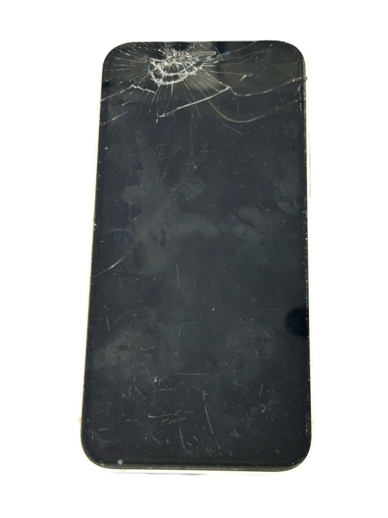 iPhone 12ミニ ◎液晶交換 ¥13,980- ●埼玉県狭山市笹井からお越しのお客様
