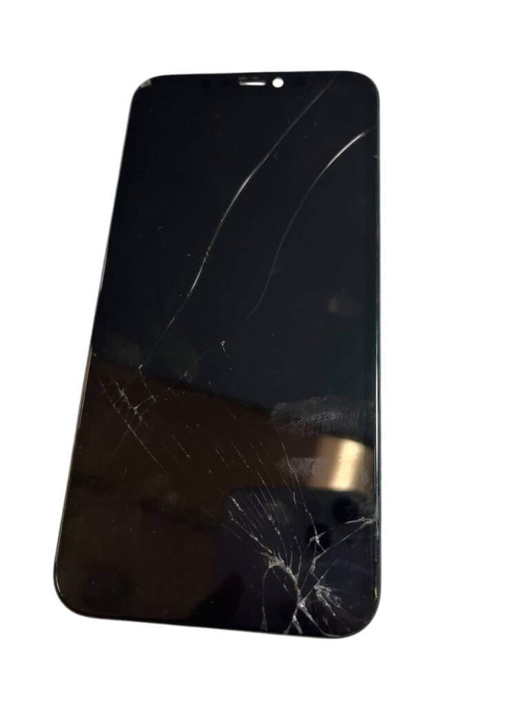 iPhone11 液晶交換 フィルム貼り付け