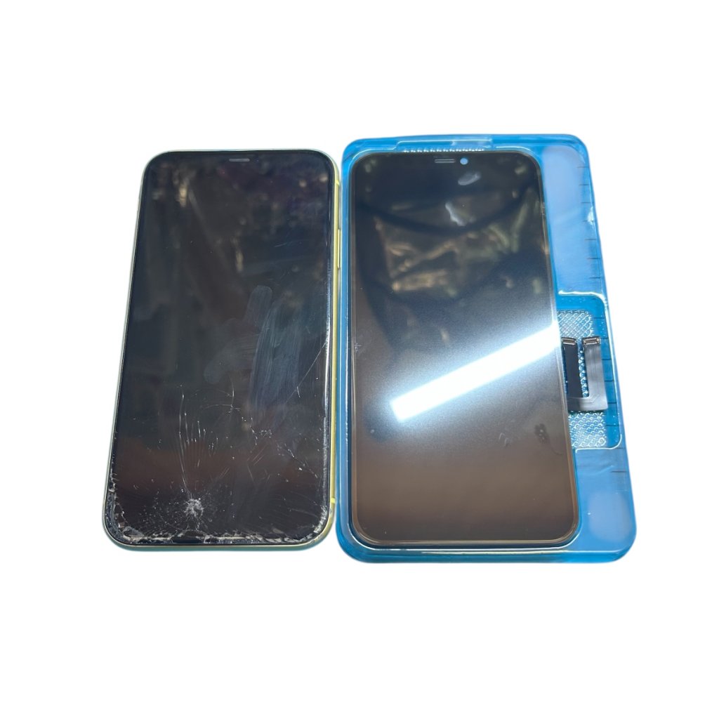 iPhone11 液晶交換