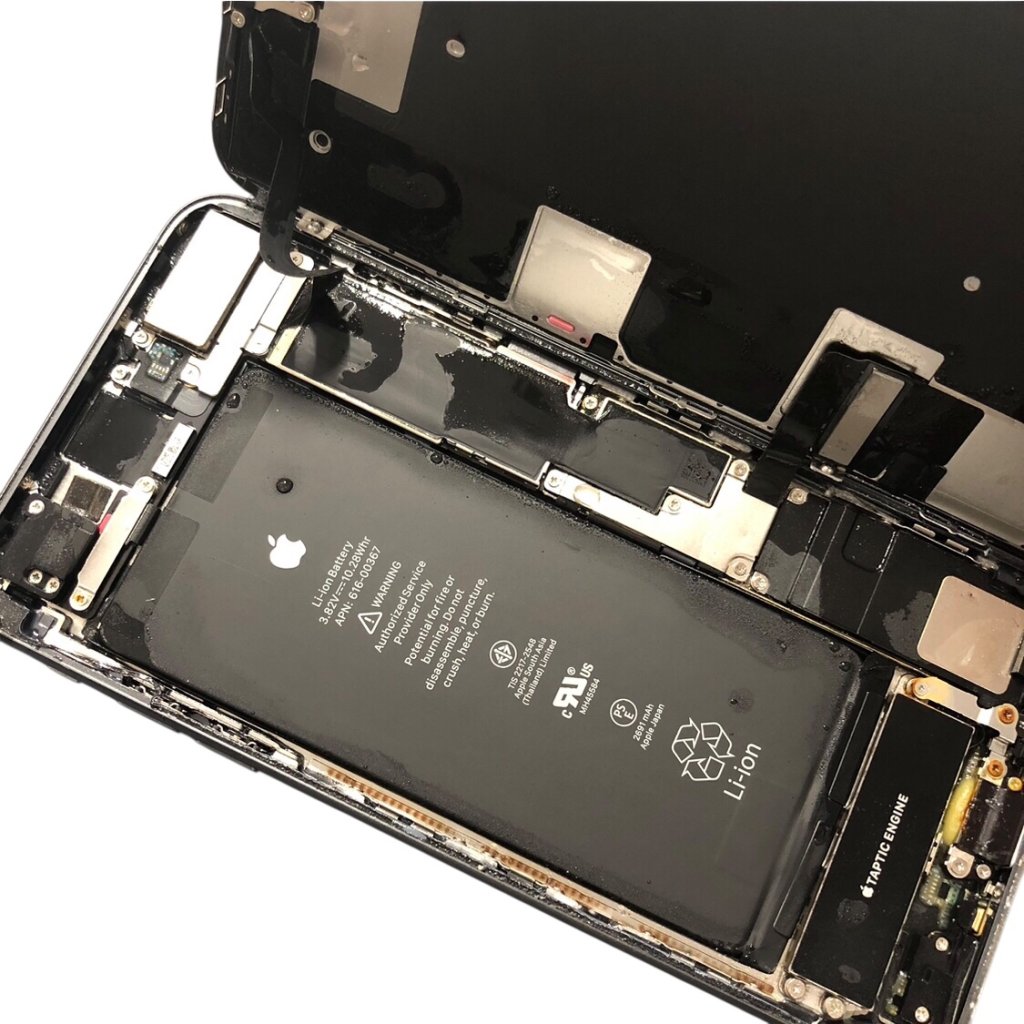 iPhoneXR 水没修理
