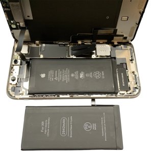iPhoneXR バッテリー交換