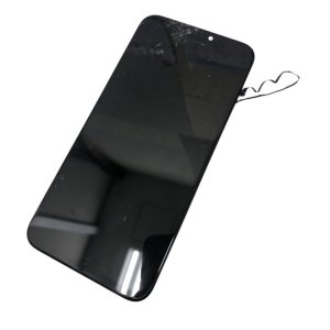 iPhone XS パネル修理　強化ガラス貼り付け