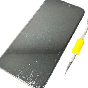 iPhone11 パネル交換