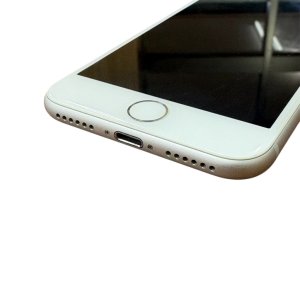 iPhone8 ライトニング交換