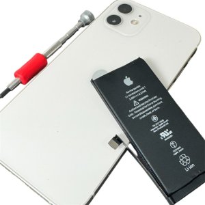 iPhone12 バッテリー交換