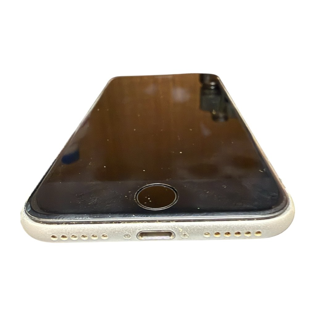 iPhoneSE3 ライトニング修理