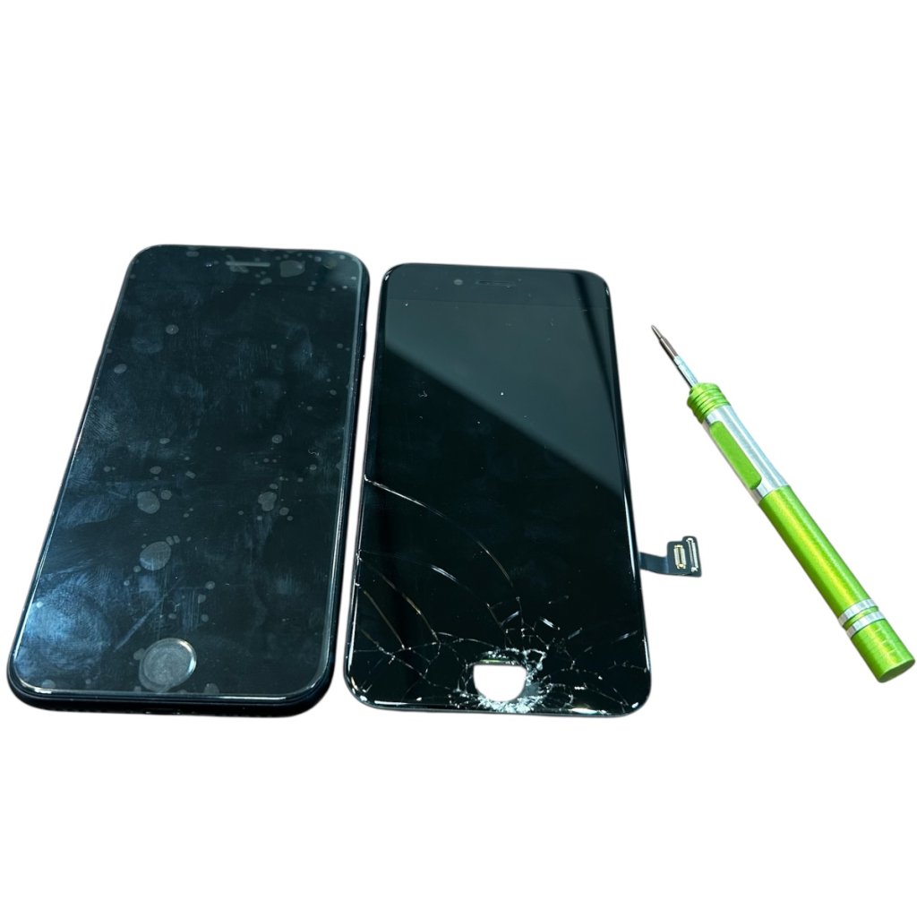 iPhoneSE3 パネル交換