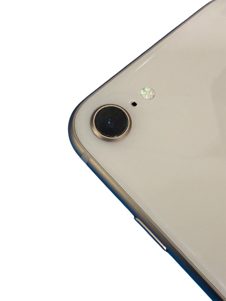 【iPhone8 アウトカメラ】修理 弘前市