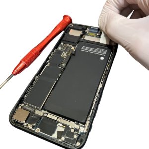 iPhoneSE3 【アイフォンSE3】 バッテリー交換