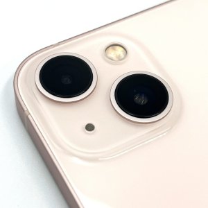 【iPhone13 アウトカメラレンズ修理】カメラレンズのひび割れ、そのままでは内部故障に…交換で予防しましょう!!|前橋市上泉町