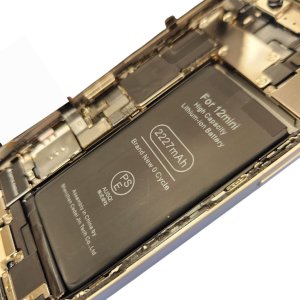 【iPhone12mini バッテリー(電池)交換】ミニのサイズ感でいまでも人気モデル!バッテリー交換をして長くご利用しませんか。| 根室市月岡町