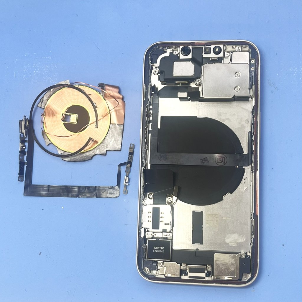 【iPhone13 電源ボタン(スリープボタン)修理】ボタンを強く押さないと効かない…修理でスムーズにしましょう!!|前橋市元総社町