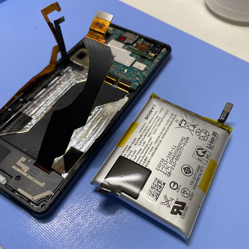 Android携帯 Xperia電池膨張 バッテリー交換| 我孫子市柴崎台| アンドロイドの電池交換も予約対応しております!