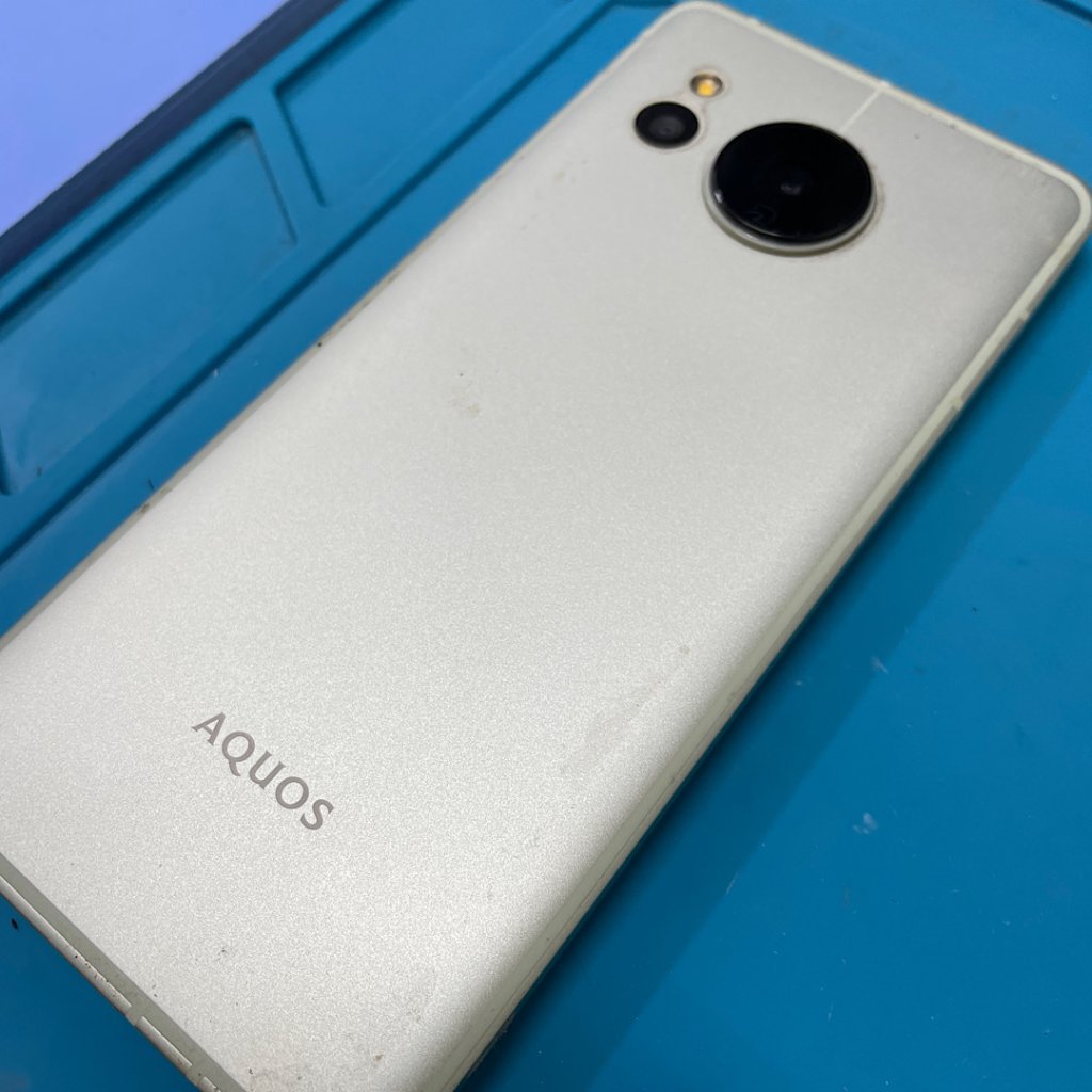 Android携帯 AQUOS液晶交換11,800〜| 柏市| アンドロイドの液晶交換も予約対応しております!