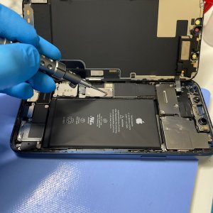 iPhone12 電池劣化 バッテリー交換| 常総市| バッテリー交換も即日お渡しで修理対応しております‼︎