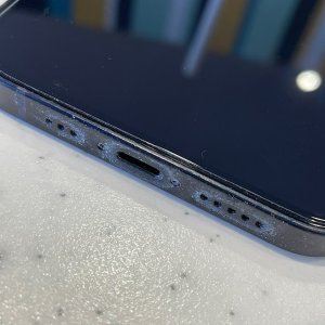 iPhone 12 充電しない ドック交換修理| 我孫子市天王台| 充電口交換もご予約で即日お渡しで修理対応しております‼︎